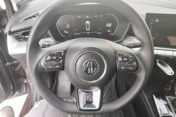 Used MG 5 2021 Revised Version 180 DVVT CVT Youth Luxury Edition Steering Wheel