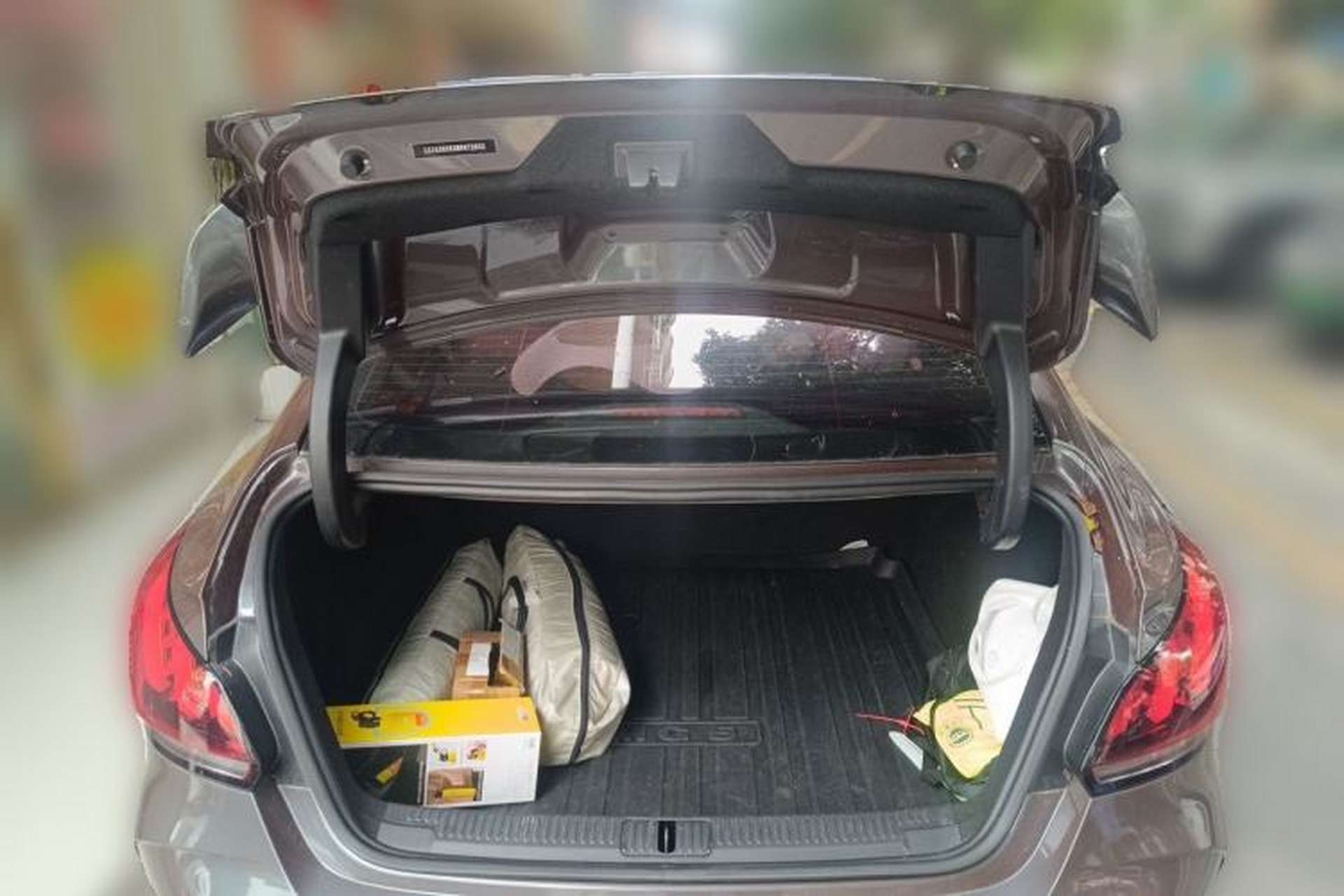 Used MG 5 2021 180 DVVT Manual Youth Luxury Edition Trunk