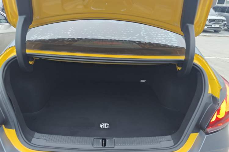 Used MG 5 2021 300TGI DCT Elegant Luxury Edition Trunk