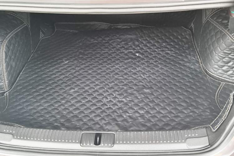 Used MG 5 2021 Revised Version 180 DVVT CVT Youth Luxury Edition Trunk