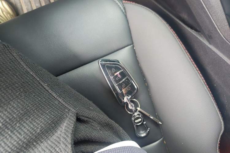 Used MG 5 2021 180 DVVT CVT Youth Luxury Edition Vehicle Key