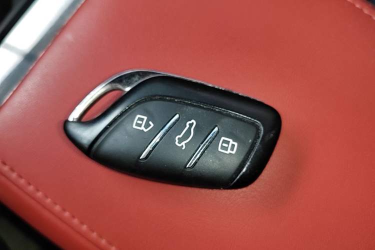 Used MG 5 2021 Revised 300TGI DCT Elegant Luxury Flagship Edition Vehicle Key