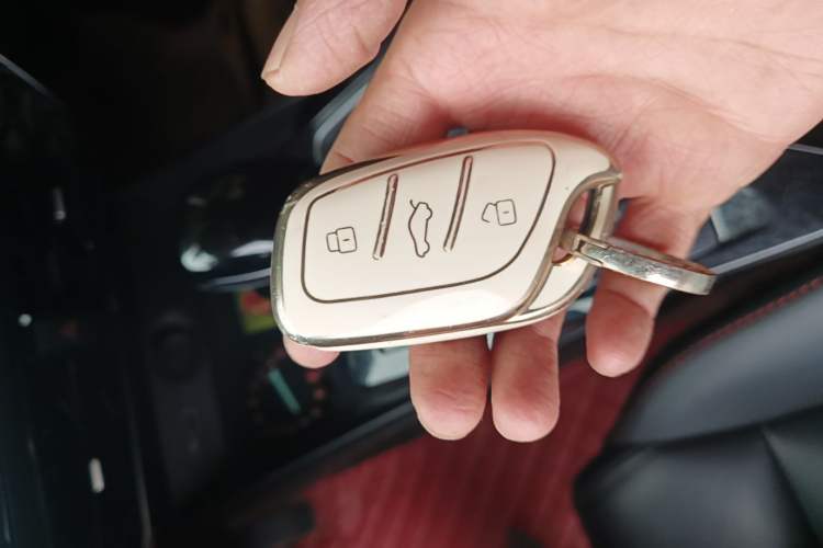 Used MG 5 2021 Revised Version 180 DVVT CVT Youth Luxury Edition Vehicle Key