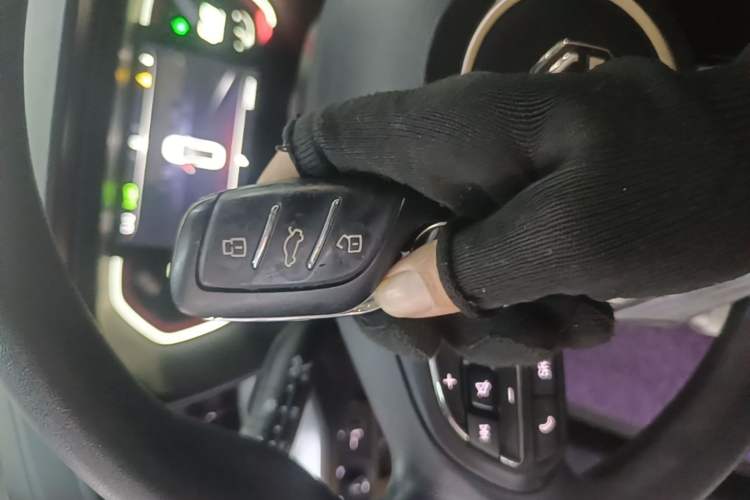 Used MG 5 2021 180 DVVT CVT Youth Luxury Edition Vehicle Key