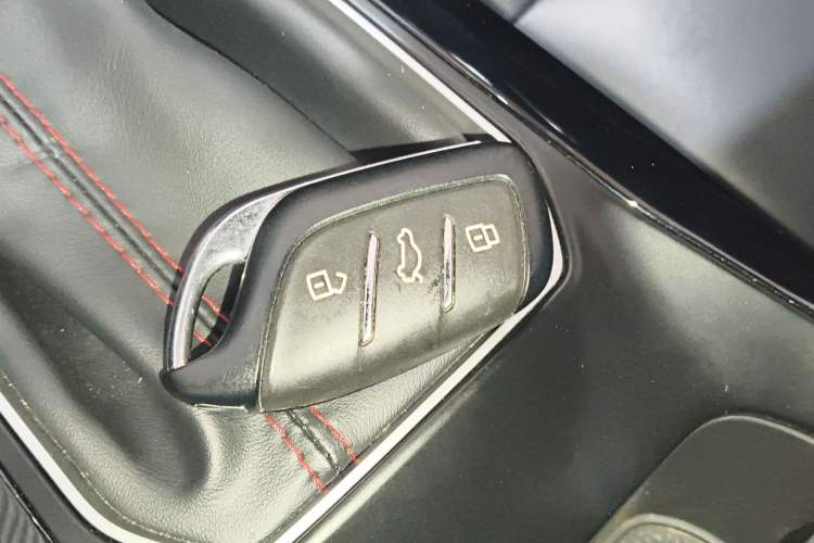 Used MG 5 2021 Revised Version 180 DVVT CVT Youth Luxury Edition Vehicle Key