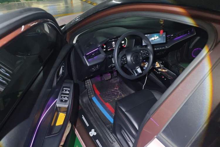 Used MG 5 2021 Revised Version 180 DVVT CVT Youth Luxury Edition Driver Seat