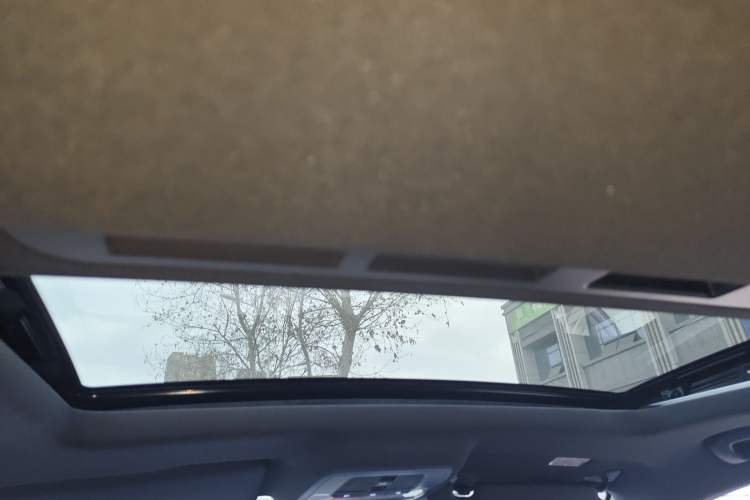 Used MG 5 2021 300TGI DCT Luxury Flagship Edition Headliner