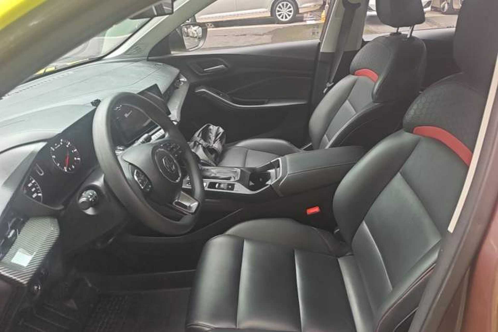 Used MG 5 2021 180 DVVT CVT Youthful Style Edition Left Front Seat