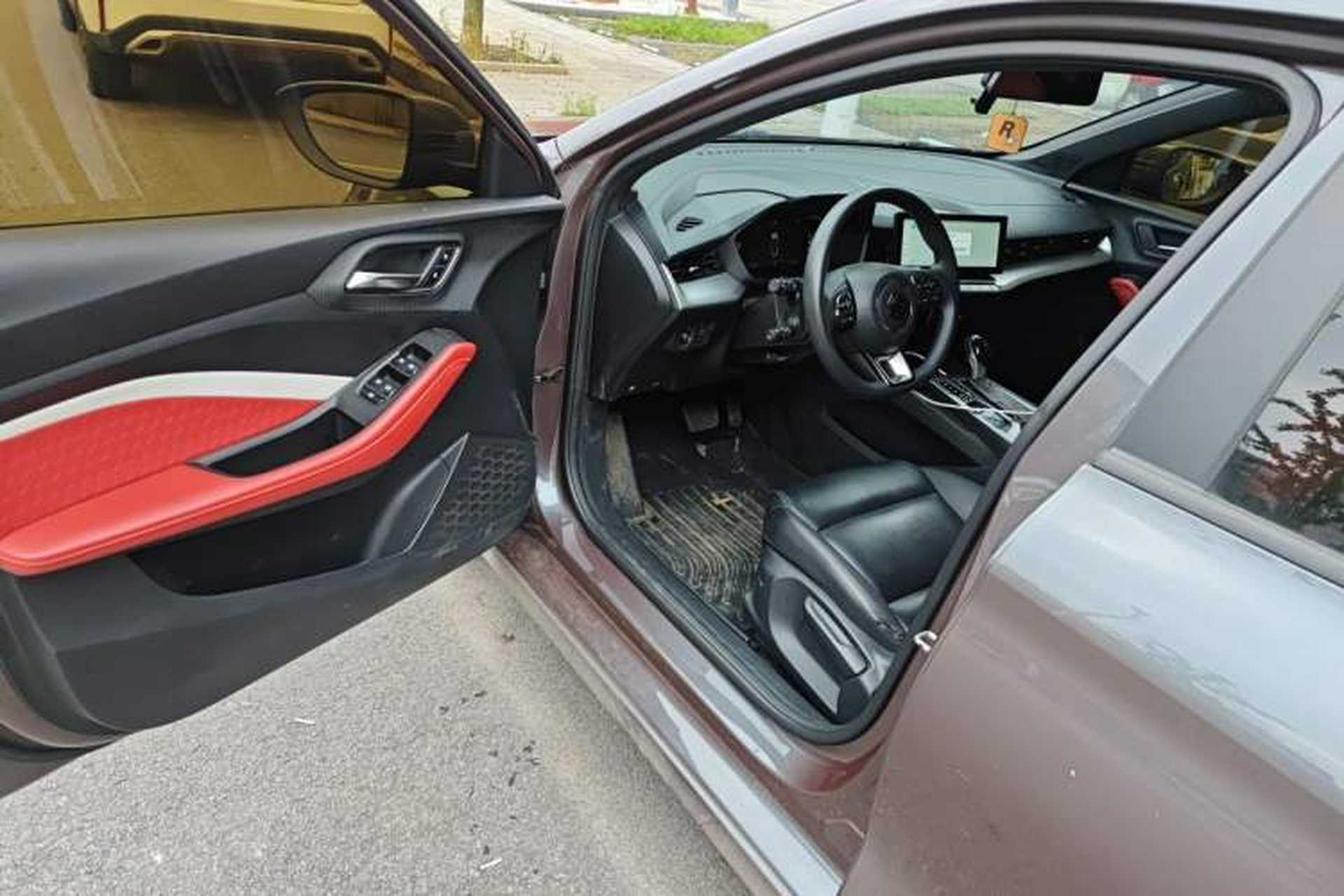 Used MG 5 2021 180 DVVT CVT Youth Luxury Edition Driver Seat