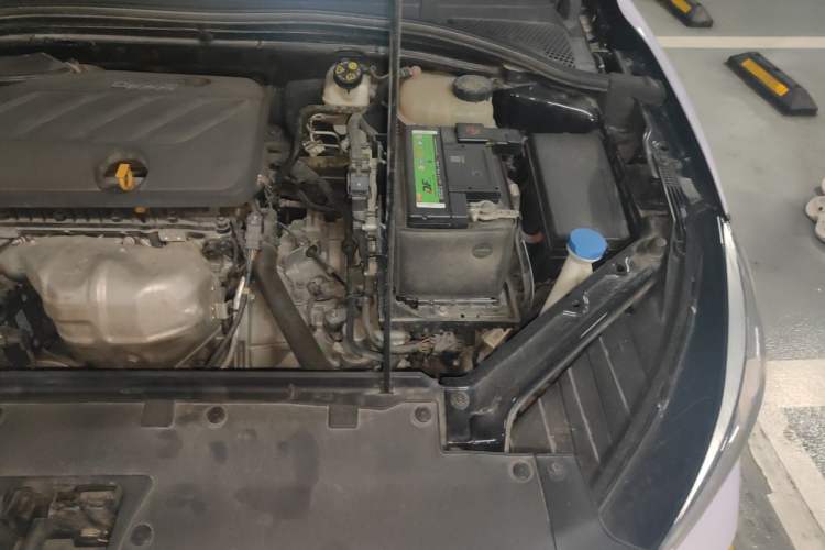 Used MG 5 2021 180 DVVT CVT Youth Luxury Edition Engine Bay Left
