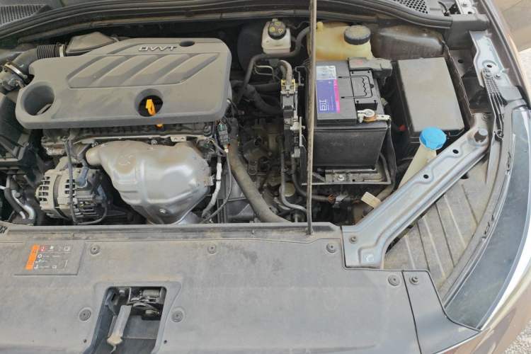 Used MG 5 2021 180 DVVT CVT Youth Luxury Edition Engine Bay Left