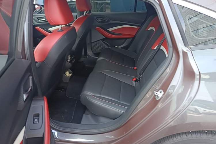 Used MG 5 2021 180 DVVT CVT Youth Luxury Edition Left Rear Seat