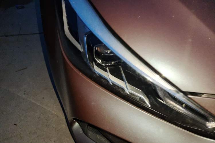 Used MG 5 2021 180 DVVT Manual Youth Luxury Edition Right Front Headlight