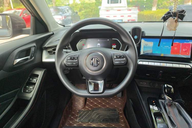 Used MG 5 2021 180 DVVT CVT Youth Luxury Edition Steering Wheel