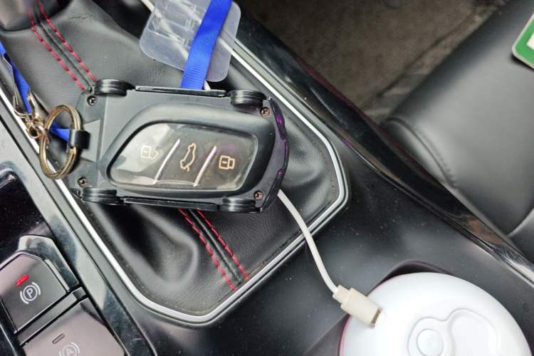 Used MG 5 2021 Revised Version 180 DVVT CVT Youth Luxury Edition Vehicle Key