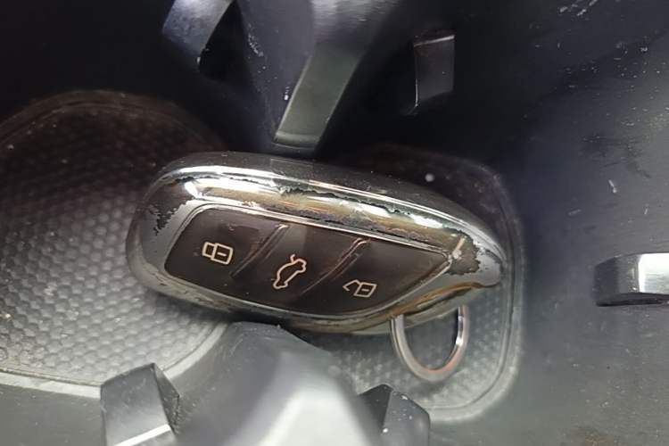 Used MG 5 2021 180 DVVT CVT Youth Luxury Edition Vehicle Key