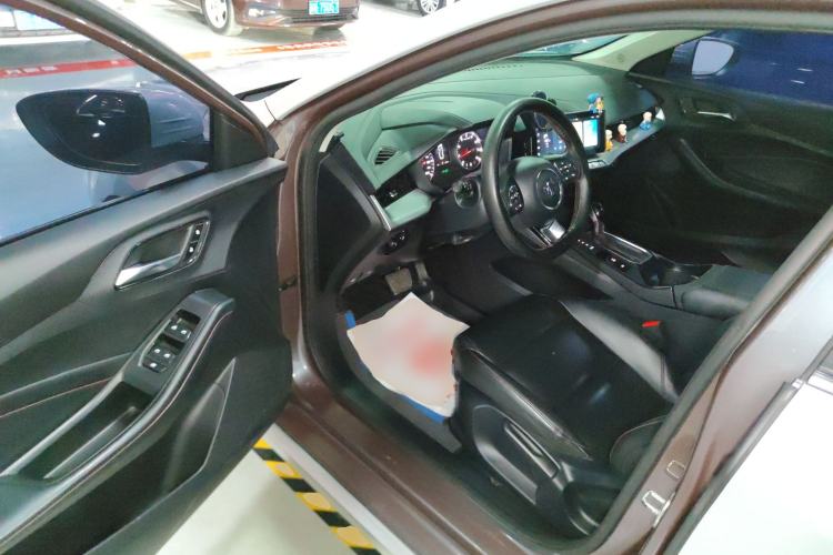 Used MG 5 2021 180 DVVT CVT Youthful Style Edition Driver Seat