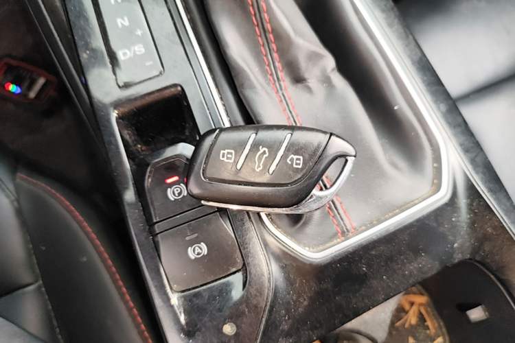 Used MG 5 2021 180 DVVT CVT Youth Luxury Edition Interior 1