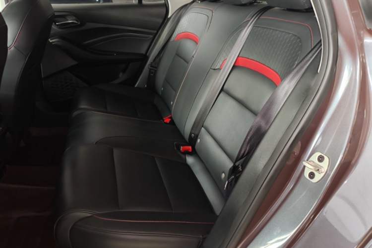 Used MG 5 2021 180 DVVT CVT Youthful Style Edition Left Rear Seat