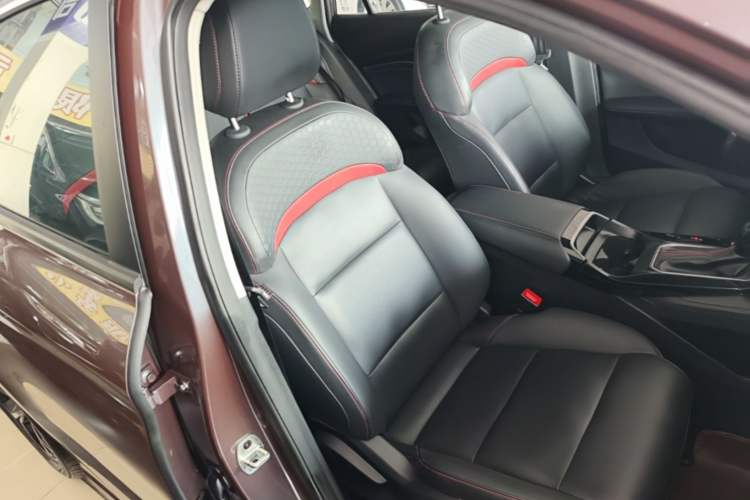 Used MG 5 2021 180 DVVT CVT Youthful Style Edition Right Front Seat