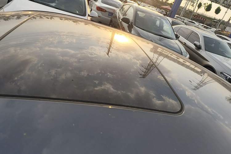 Used MG 5 2021 180 DVVT CVT Youth Luxury Edition Roof