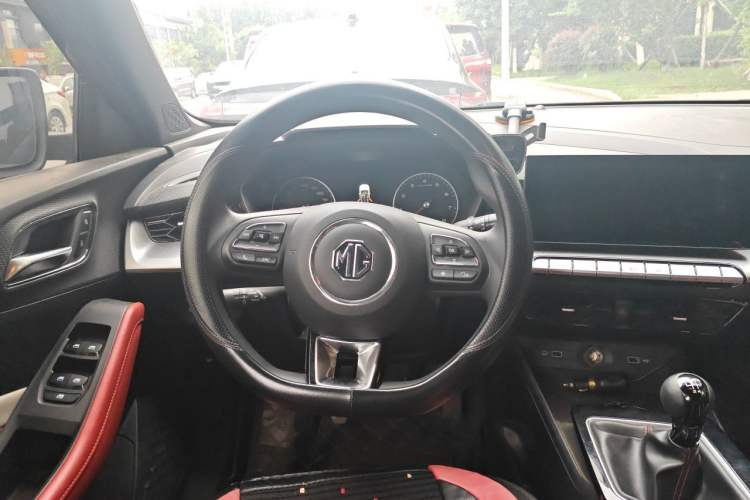 Used MG 5 2021 180 DVVT Manual Youth Luxury Edition Steering Wheel