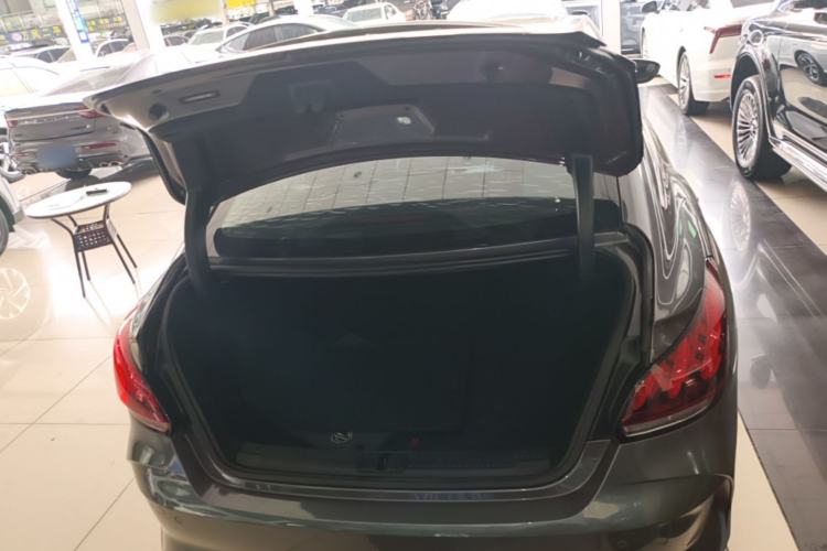 Used MG 5 2021 180 DVVT CVT Youthful Style Edition Trunk