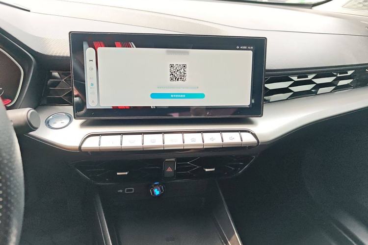 Used MG 5 2021 Revised 300TGI DCT Qingshè Luxurious Enjoyment Edition Audio And AC Panel
