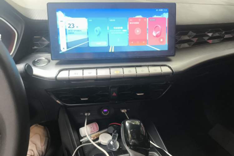 Used MG 5 2021 180 DVVT CVT Youth Luxury Edition Audio And AC Panel