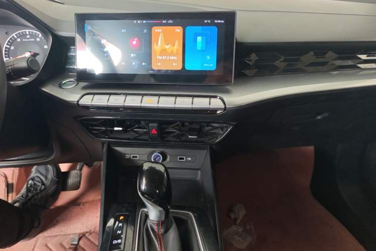 Used MG 5 2021 180 DVVT CVT Youth Luxury Edition Audio And AC Panel