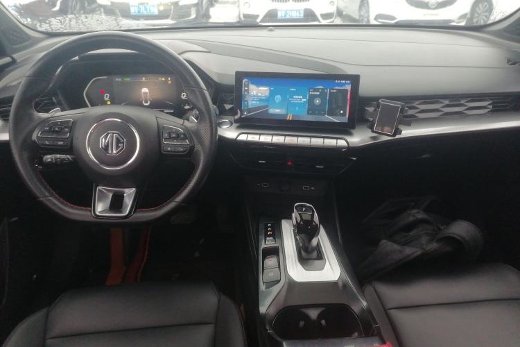 Used MG 5 2021 300TGI DCT Luxury Flagship Edition Center Console