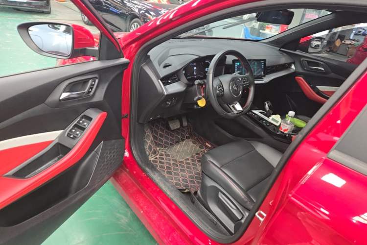 Used MG 5 2021 300TGI DCT Elegant Luxury Edition Driver Seat