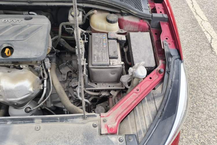 Used MG 5 2021 Revised Version 180 DVVT CVT Youth Luxury Edition Engine Bay Left