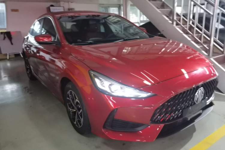 Used MG 5 2021 180 DVVT CVT Youth Luxury Edition Exterior 1