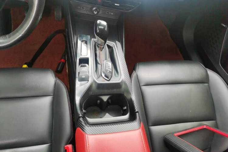 Used MG 5 2021 180 DVVT CVT Youth Luxury Edition Gear Lever