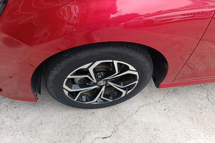 Used MG 5 2021 180 DVVT CVT Youth Luxury Edition Left Front Wheel Hub