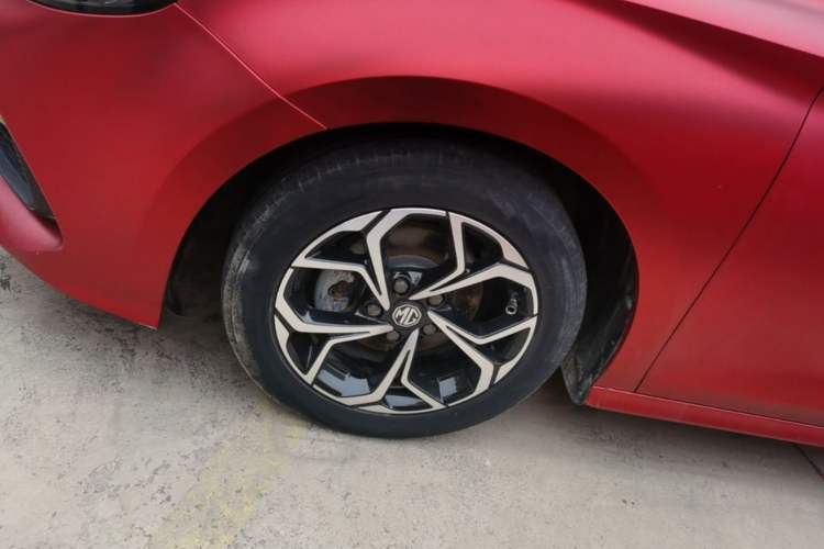 Used MG 5 2021 180 DVVT CVT Youth Luxury Edition Left Front Wheel Hub