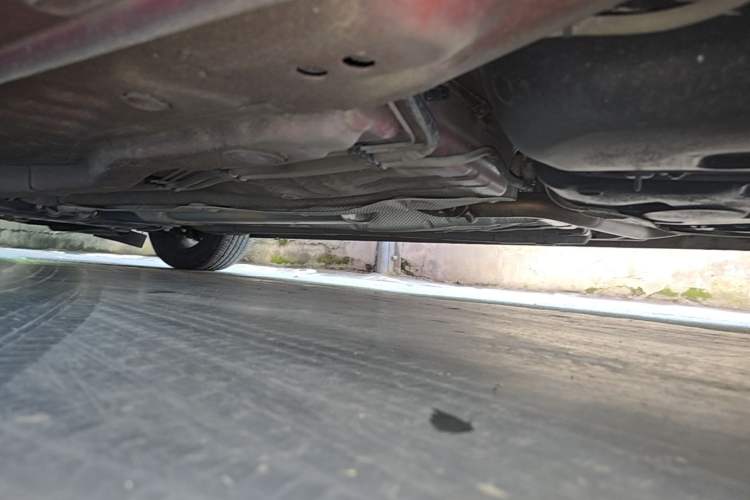 Used MG 5 2021 180 DVVT CVT Youth Luxury Edition Left Side Sill