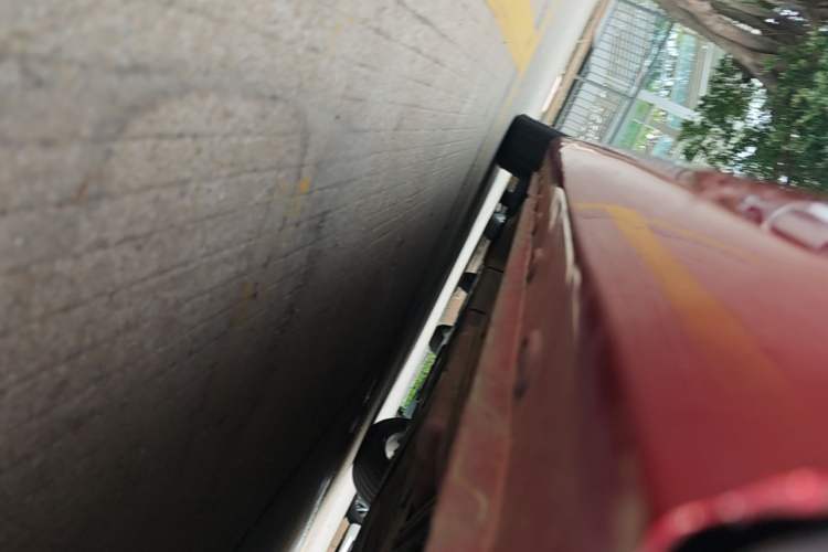 Used MG 5 2021 180 DVVT CVT Youth Luxury Edition Left Side Sill