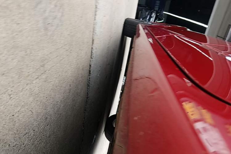 Used MG 5 2021 180 DVVT CVT Youth Luxury Edition Left Side Sill