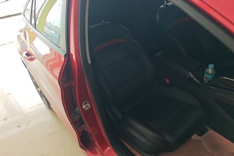 Used MG 5 2021 180 DVVT CVT Youth Luxury Edition Right Front Seat