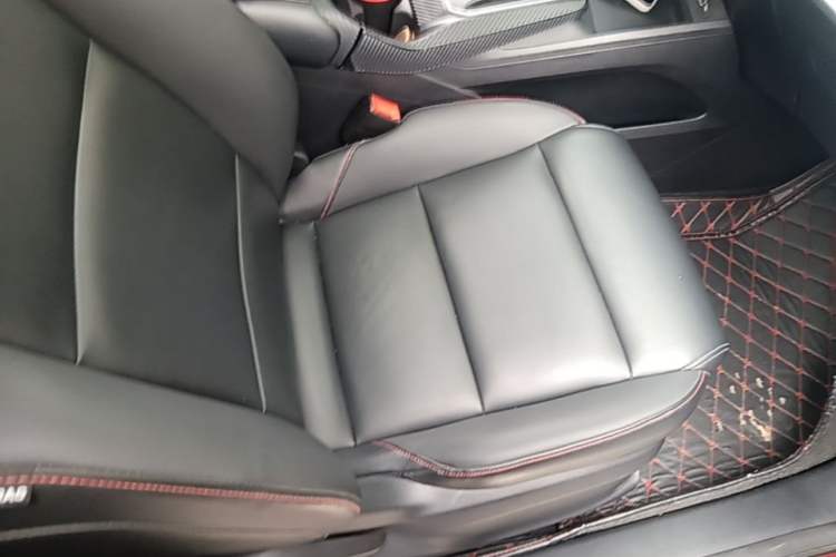 Used MG 5 2021 180 DVVT CVT Youth Luxury Edition Right Front Seat