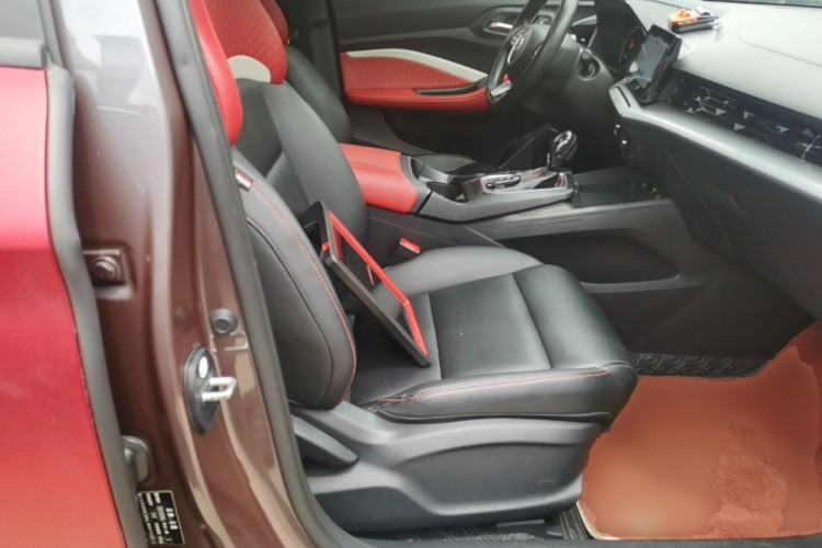 Used MG 5 2021 180 DVVT CVT Youth Luxury Edition Right Front Seat