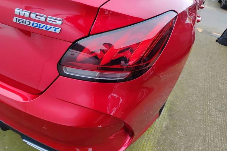 Used MG 5 2021 180 DVVT CVT Youth Luxury Edition Right Rear Taillight