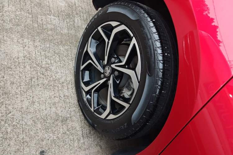 Used MG 5 2021 180 DVVT CVT Youth Luxury Edition Right Rear Wheel Hub