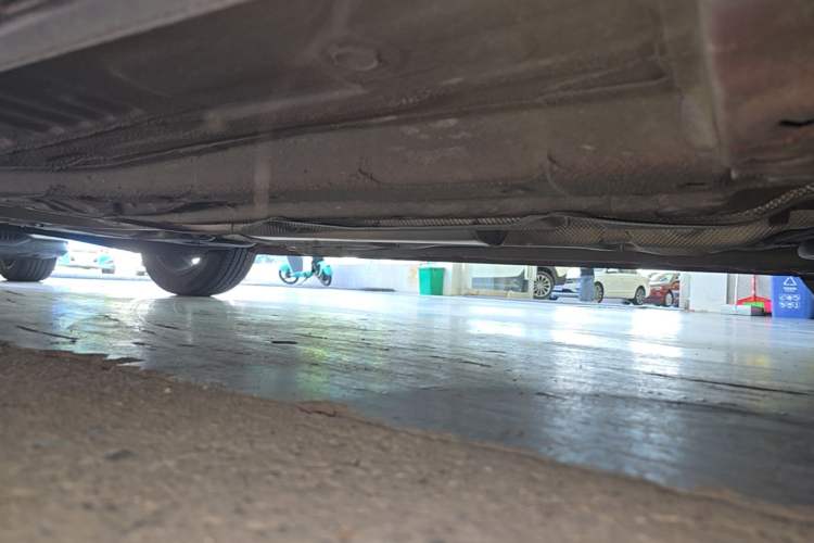 Used MG 5 2021 180 DVVT CVT Youth Luxury Edition Right Side Sill