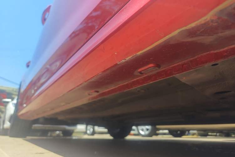 Used MG 5 2021 180 DVVT CVT Youth Luxury Edition Right Side Sill