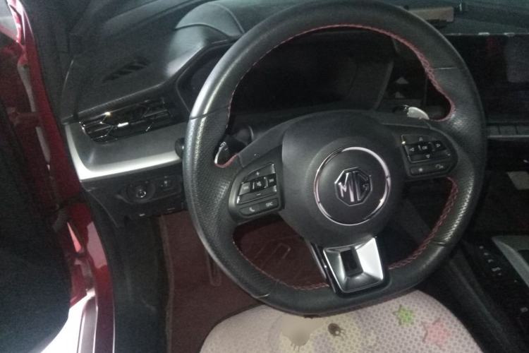 Used MG 5 2021 Revised 300TGI DCT Qingshè Luxurious Enjoyment Edition Steering Wheel