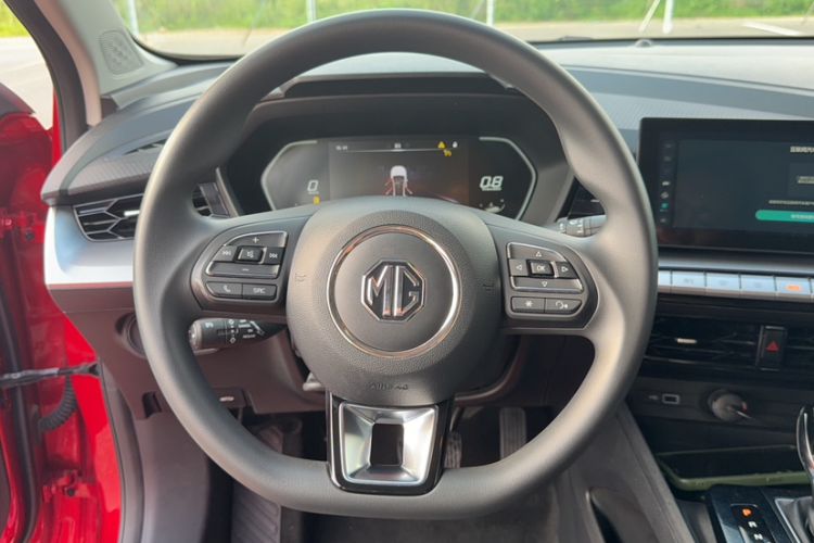 Used MG 5 2021 Revised Version 180 DVVT CVT Youth Luxury Edition Steering Wheel