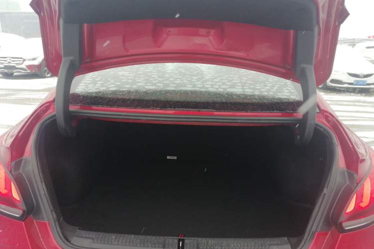 Used MG 5 2021 300TGI DCT Luxury Flagship Edition Trunk